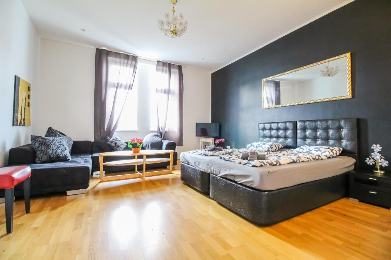 Deluxe Apartment 5P Mm A เวียนนา ภายนอก รูปภาพ
