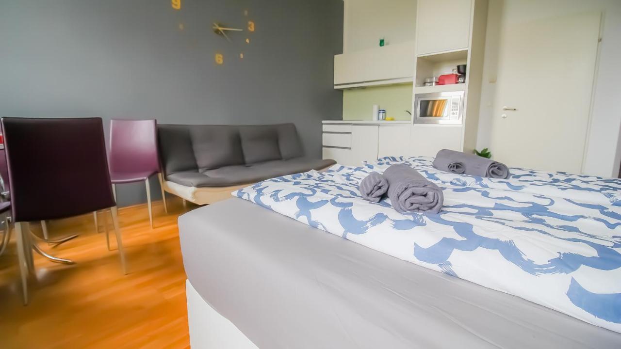 Deluxe Apartment 5P Mm A เวียนนา ภายนอก รูปภาพ